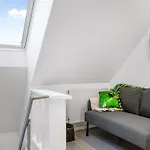 Yorik - 1-6km From The Sea By Interhome *