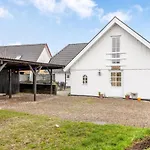 Holiday home Yorik - 1-6km From The Sea By Interhome Broager